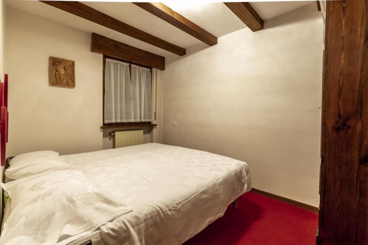 Des Alpes 1 Apartamento Canazei Exterior foto